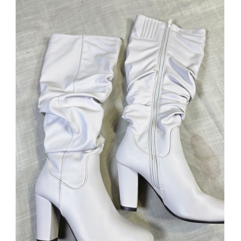 Compassion White Slouchy Knee High Block Heel Boots Pointed Toe F31556 Size 6.5M